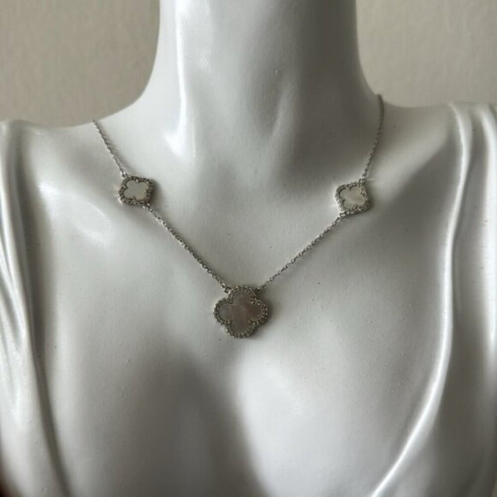 Rachel Zoe Sterling Silver 925 Necklace W 3 Mother Of Pearl Clovers - Picture 3 of 16